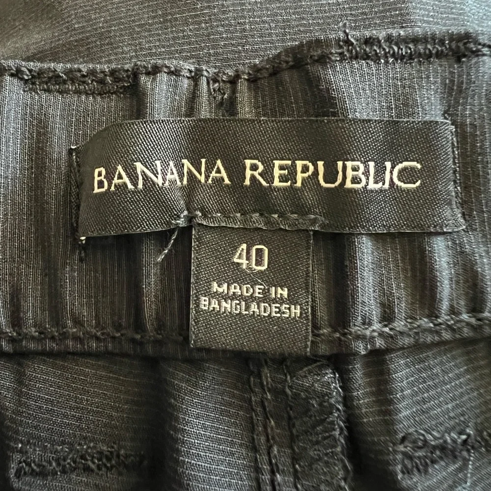 Banana‎ Republic Men’s Black Stretch Flat Front Shorts Sz. 40 NWT